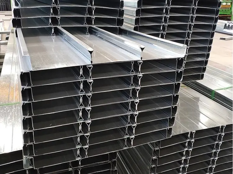 High-strength closed-type floor deck suitable for concrete slab support in high-rise buildings.