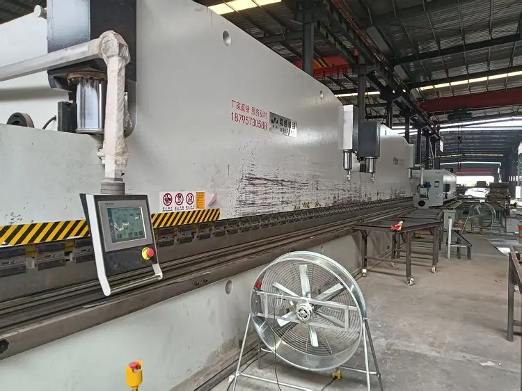 Press Brake for Precision Metal Bending