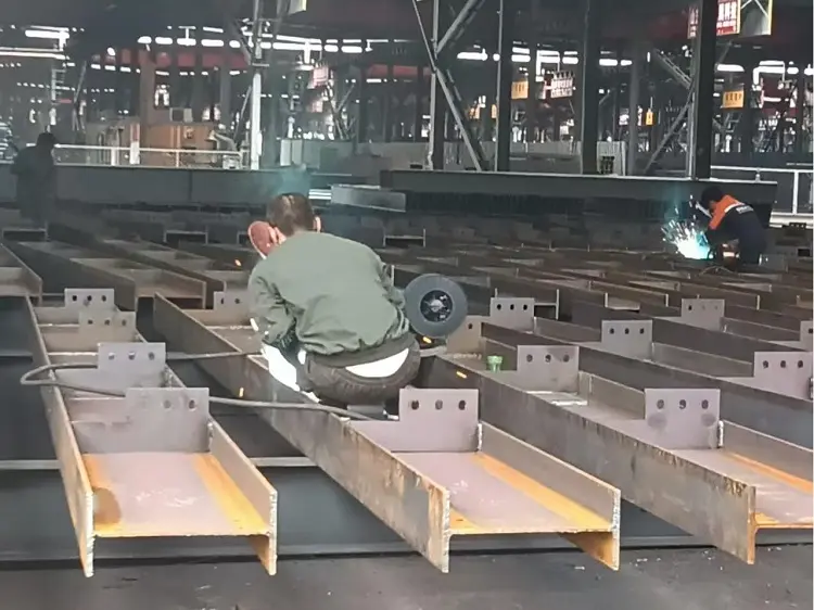 Welding fabrication services – OEM metal parts