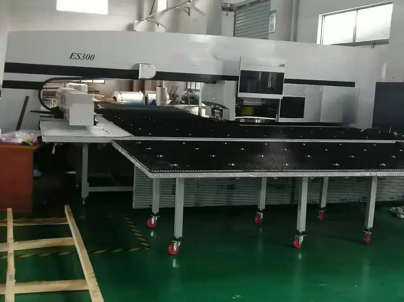CNC Turret Punching Machine